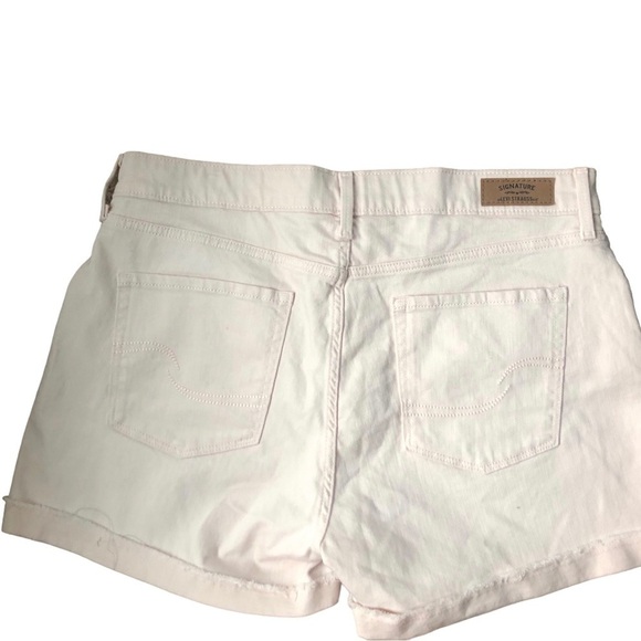 Levi’s Signature Mean Girls High Rise Shorts 14X4”Light Pink Cuffed Raw Hem - Picture 2 of 6